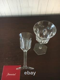 19 White Wine Glasses Model Malmaison In Baccarat Crystal (Price Per Unit)
