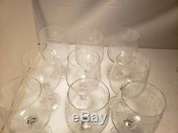 9 Vtg. Beautiul Etched Design Romantic Crystal Stemware wine Glasses wedding