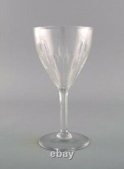 Baccarat, France. 9 red wine glasses in clear mouth blown crystal glass
