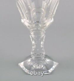 Baccarat, France. Seven Art Deco white wine glasses in crystal glass