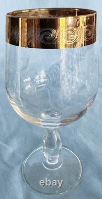 Cristaleria Cristaldekor Etched Crystal Wine Glasses. Hand Blown. 24 K Gold Rim