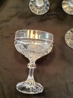 Hofbauer Byrdes Collection Champagne Glass (Set of 4)