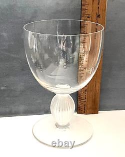 LALIQUE Langeais Wine Glasses 5.75