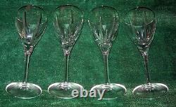 RCR Royal Crystal Rock MODUS Set Of 4 7 7/8 Wine Glasses 7 Oz Capacity EXC