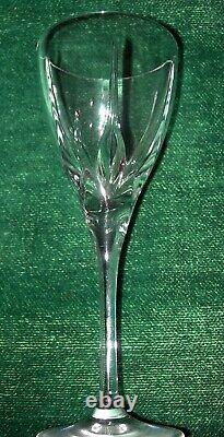 RCR Royal Crystal Rock MODUS Set Of 4 7 7/8 Wine Glasses 7 Oz Capacity EXC