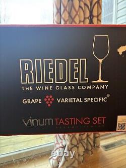 Reidel Set of 4 Red & White Lead Crystal Wine Tasting Glasses, Germany