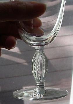 Set Of 4 Lalique Crystal France FONTAINEBLEAU 5 Wine Glasses Cut Frosted Stem