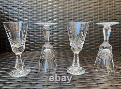 Stunning Set of 4 WATERFORD CRYSTAL Kenmare (Cut) White Wine Glasses MINT