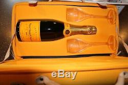 Veuve Clicquot Travel Bag Wine & Glass Carrier 2 Crystal Flutes