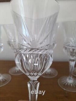 Vintage Set Of 8 Tall Crystal 9 Wine Glasses Cut Fan Banded withFaceted Stem
